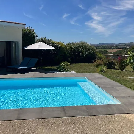 Bambou Avec Piscine Saint-Andeol-le-Chateau